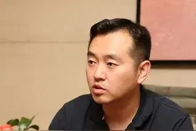 不到一年，国乒三大功勋教练辞职，用人之际，孔令辉会回归吗？图片