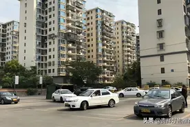 ​考c1驾照6000全包是真的吗？考c1驾照6000全包合格率高吗？图片