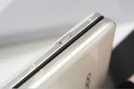 更好用更优雅：Find N3 Flip新增三段式静音键图片