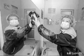 住在公厕的17天图片