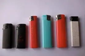 可换丝超高颜值，极蜂超薄充电打火机值得拥有图片