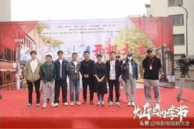 灿烂的季节第15集：江中石和袁晓夏搞生产竞赛图片