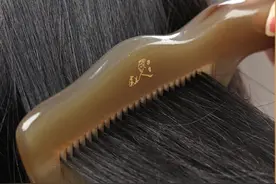 牛角梳哪种牛角最好，送女朋友礼物正品牛角梳品牌推荐图片