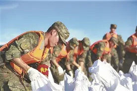 全球变暖导致北方地区发生极端强降水风险增大筑牢北方防汛堤坝图片