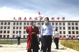 中国电信副总经理夏冰深入青海久治县调研推进乡村振兴工作图片