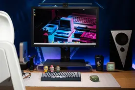 精巧打造品位生活桌面，fashion潮酷C位：小翘蓝牙机械键盘 暗夜蓝图片