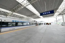 主题列车，上线运营！图片