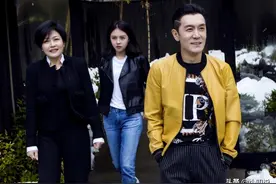 李咏病逝4年后，妻子哈文选择久居美国不改嫁，女儿法图麦20岁了图片