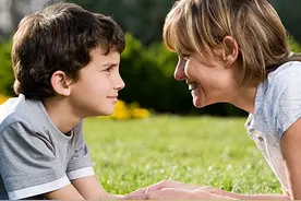 二孩出生后，大孩就变了？多孩家庭中大孩常见心理问题及缓解方案图片