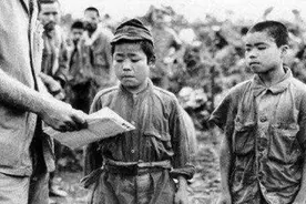 2004年，一位日本老人来到黑龙江，指出：这有130多个地下弹药库图片