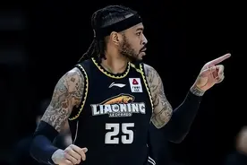 主动降薪投奔杨鸣，成功助力辽宁夺冠后，弗格能拿到多少奖金？图片