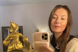 网球女神莎娃近照，生孩子不坐月子，3个月恢复身材，35岁显老图片