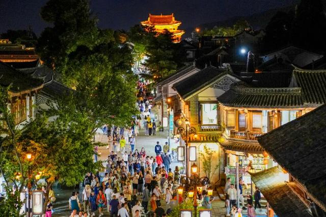大理暑期文旅市场亮点纷呈