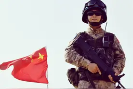 士说心语丨五星红旗，我为你自豪图片