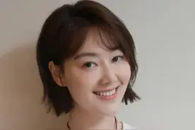 言多必失！辽宁主持朱霞直播不当言论被停职，众网友却替她喊冤图片