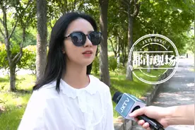 女子质疑奔驰车在4S店维修后多了新刮痕 与工作人员沟通竟被删微信好友？图片