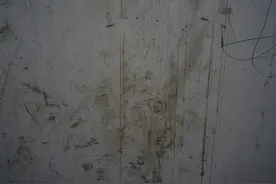 懂得墙面翻新方法，打造舒适美好家居环境图片