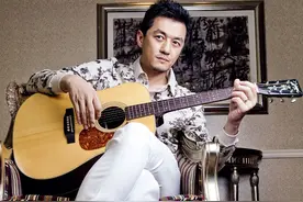 李亚鹏：含泪给病逝的父亲买机票，如今愧对白发寡母图片