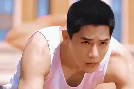 赘肉、肚腩、白斩鸡，7位男星身材“没料”还敢露肉，自信过了头图片