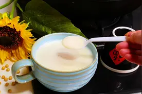 做豆浆时，“最忌讳”直接打，多加2步，又香又浓，没有豆腥味图片