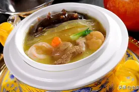 陕西大爷请客，交代服务员：好酒好菜尽管上，结账时乐开了花图片