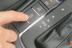 车子自动启停太鸡肋，可以拔掉电瓶信号线吗？会不会伤车？图片