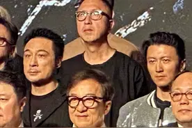 英皇电影巡礼大咖云集，大合照环节连刘德华张学友都只能站第二排图片