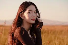 美国华裔乒乓球女神“表白”樊振东：暗恋有10年，是她的理想型图片