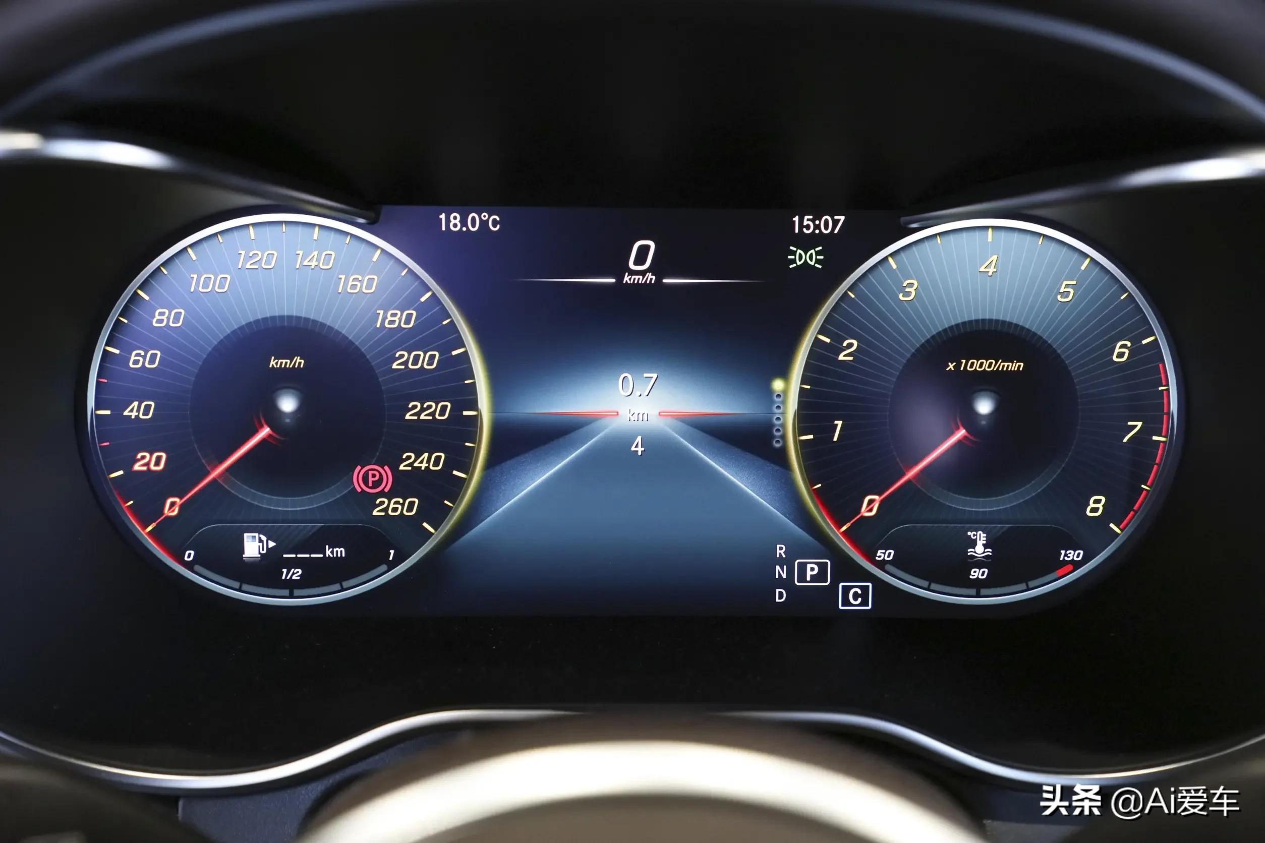 glc260豪华版使用说明_奔驰GLC 2022款 二次改款 GLC 260 L 4MATIC 动感_奔驰GLC 2022款 二次改款 GLC 260 L 4MATIC 动感型 参数