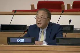 安理会通过涉阿决议，中方投下赞成票，并要求美国归还阿富汗资产图片