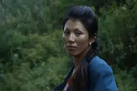 按摩店女老板的命运图片