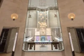 半年市值蒸发400亿！DR钻戒，是本世纪最大的骗局吗？图片