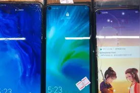 华为手机不小心摔坏了屏幕，你是选择换屏还是换机？图片