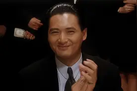 人前一套，背后一套，“双面人”周润发终于“掉皮”了？图片