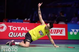 林丹居然最喜欢穿这类羽毛球鞋图片