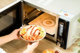 微波炉加热食物，不仅有害健康还致癌？微波炉究竟是神器还是坑货图片