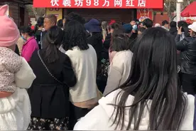 周口太昊陵临时闭园，租金退不？98万拍下摊位的摊主：还不清楚图片