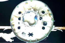 天宫空间站规模翻倍至180吨，航天员杨利伟披露：将来可能有六舱图片