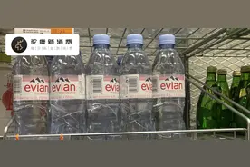 依云水，跌出高端图片