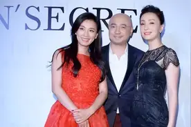 陶虹翻车后徐峥首露面，面容憔悴状态差，这是要大难临头各自飞？图片