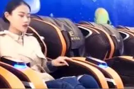 某男子跪舔女生，毫无尊严，他的聊天记录让人三观尽毁图片