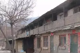 山西中条山北麓，一座大型坦克生产基地，涉及4县长达130公里图片