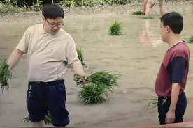 感人！父亲因公殉职，抗疫一线的女儿写了一封寄往天堂的家书图片