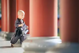 让人三尺，渡己一生图片