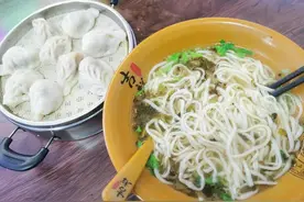 在刀片嗓面前，发烧就像个弟弟图片