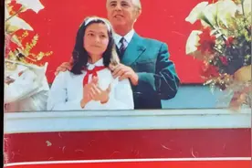 那些年，有一本画报叫《新阿尔巴尼亚》图片