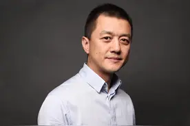 出身书香门第的海哈金喜，让李亚鹏“尝尽了人间疾苦”图片