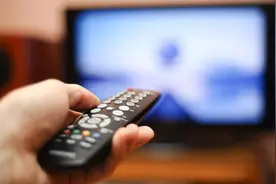 曾贵为奢侈品的电视机，为何如今几百元没人买账？消费者怨声载道图片