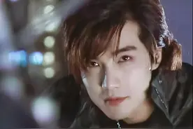 “霸道总裁”火出国门：为什么全世界女人，都喜欢这类男人？图片