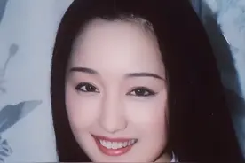 杨钰莹和初恋赖文峰分手25年后，一个在努力复出，一个在艰难度日图片